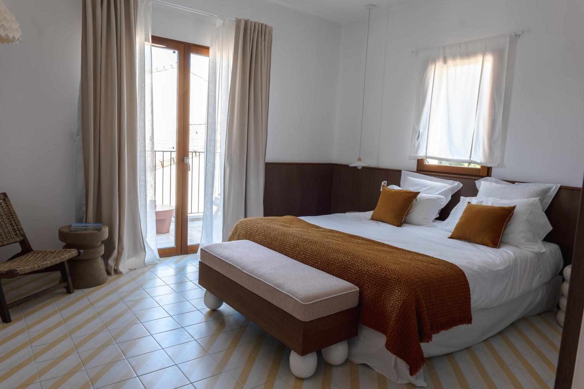 Boutique Hotel Responsable Et Restaurant Basgi Basgi Saint-Florent  Buitenkant foto